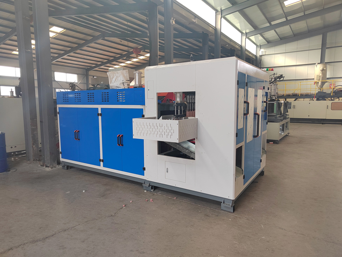 Brazilian customer case study: 4-cavity fully automatic machine