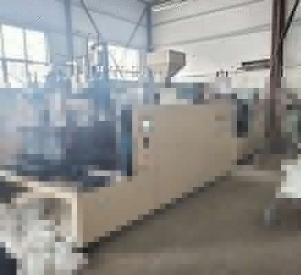 Nigerian Customer Visits Our Blow Molding Machine Factory for Inspection